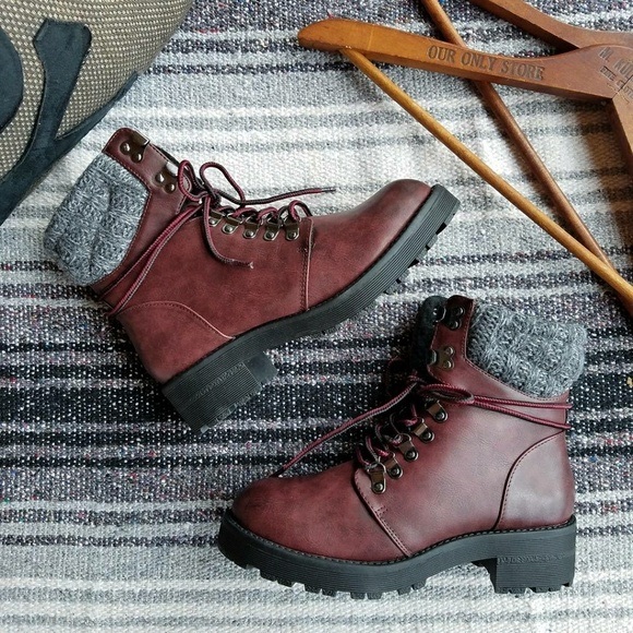 Dolls Kill Shoes - sz6.5,7 MIA Maylynn Maroon Shearling Boots